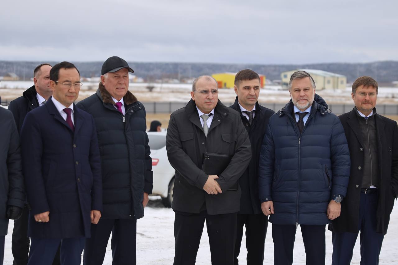 В якутске построено. Точка будущего Якутск. Школа в Якутии точка будущего. Стройки Якутии.